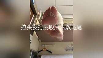 知名小野模穿着性感t裤酒店私拍