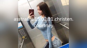 挑逗内心最深处的欲望！OnlyFans极品网红模特 Tharinton绝美花瓣浴诱惑！唯美和性欲融为一体